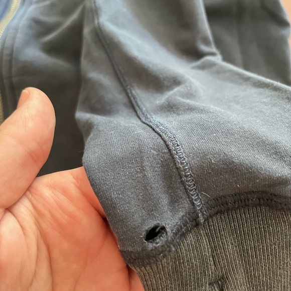 Lululemon scuba, old school! - Picture 4 of 6